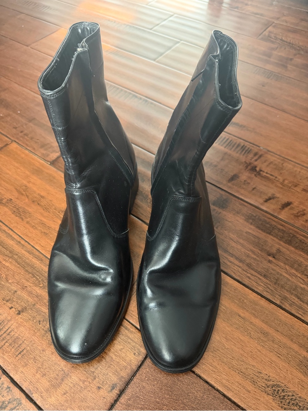 Men's Black Genuine Leather Pull-On Boots